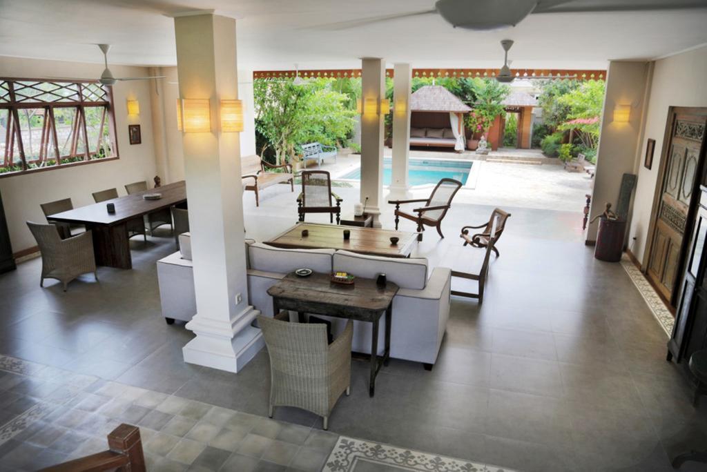 Villa Varuna Legian Cameră foto