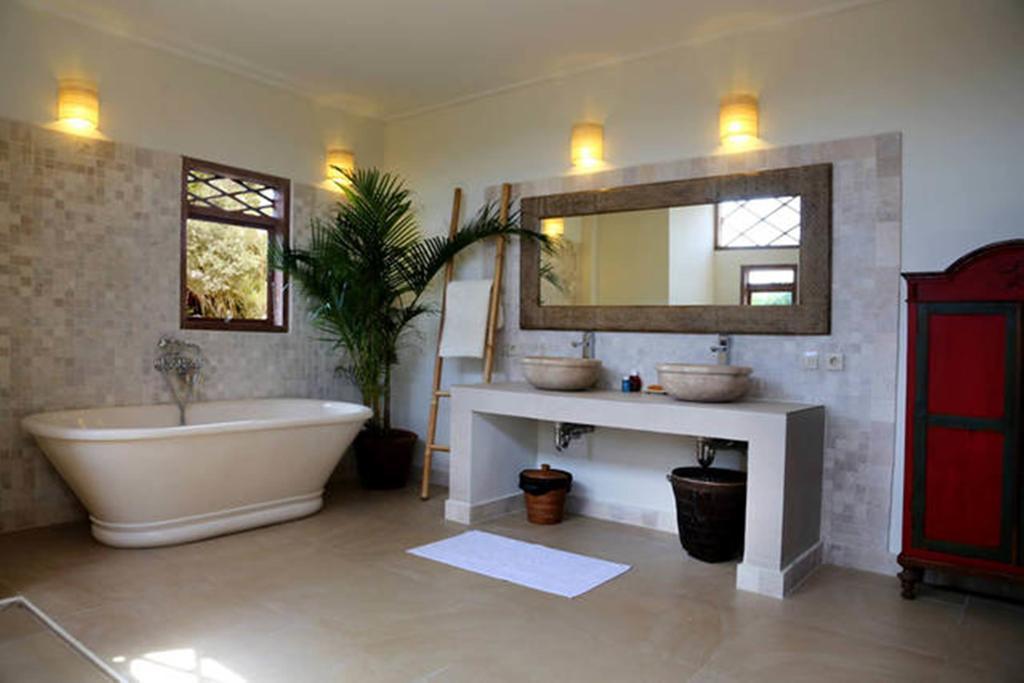 Villa Varuna Legian Cameră foto